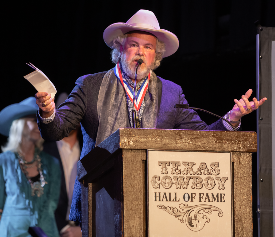 Robert Earl Keen Inducted into the Texas Cowboy Hall of Fame